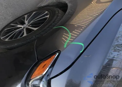 2019 Toyota Camry L/Le/Xle/Se/Xse z USA, uszkodzony, nr VIN 4T1B11HK8KU770911